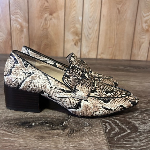Vince Camuto Reptile heeled loafer 6.5 - Picture 9 of 10